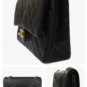 Chanel Medium, Double Flap Classic Bag, Lambskin, Blk w Gold HW all accessories